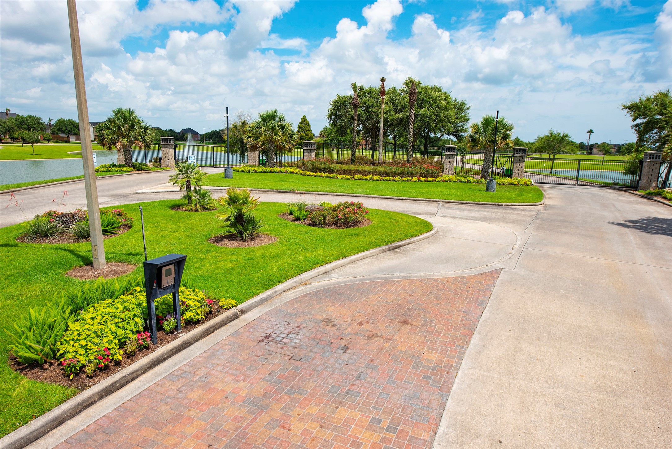 League City, TX artificial turf projects